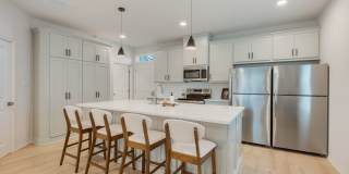 208 Richards Street - A Gallery 5