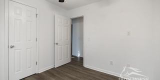 1030 Hunter Trail Gallery 25