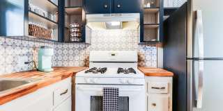 1011 W Congress Street Gallery 5