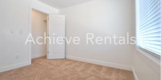 Townhome Rental in Spring Creek Community | Clubhouse, Pool & Community Amenities Townhome Rental in Spring Creek Community | Clubhouse, Pool & Community Amenities Gallery 15
