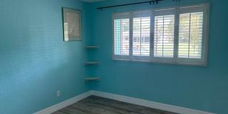 Beautiful 2/2 with dock and boat access Gallery 32