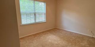 4BR/3BA Home in Winding Walk Gallery 3