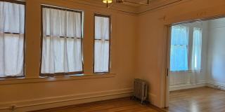 1145 Pine Street Gallery 11