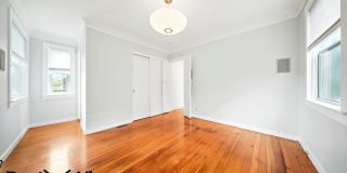 1818 Lyon Street Gallery 29