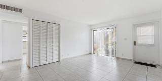 2671 Riverside Drive Gallery 5