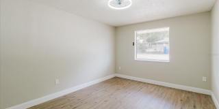 1134-1136 GILMORE Avenue Gallery 47