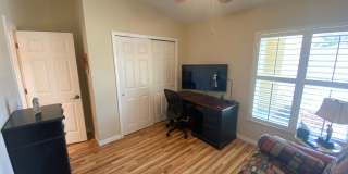 Beautiful Over Sized TURNKEY SEASONAL 2 bed 2 bath Rental on Golf Course in Polo Ridge Gallery 17