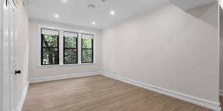 4638 North Hamilton Avenue Gallery 7