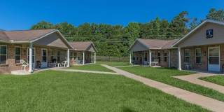 Summit at Pine Lake Estates - Senior Housing Gallery 4