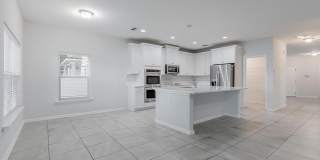 1492 AUTUMN PINES Drive Gallery 14