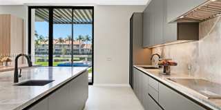 493 Holiday Dr #0 HALLANDALE BEACH, FL 33009 Gallery 22