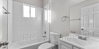 2912 North Kenwood Avenue - 2912 N Kenwood Gallery 5
