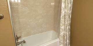 Wonderful 2 bed/2 bath Condo in Summerlin Gallery 13
