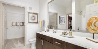 The Avery on Southwestern Gallery 26