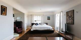 1046 W KENSINGTON Rd Gallery 24