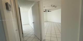 7832 Collins Ave Gallery 15