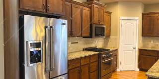 SW Bend Home Close to Old Mill & Deschutes River Trail Gallery 9