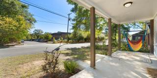 Lovely 3 bedroom bungalow close to downtown Durham! Gallery 3