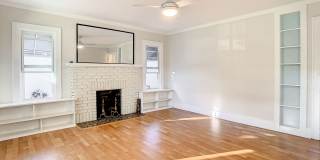 Charming two bedroom two bathroom cottage in North St. Petersburg Fully Updated. Charming two bedroom two bathroom cottage in North St. Petersburg Fully Updated. Gallery 11