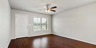 Haden Holly Station - Duplexes & Townhomes in Siloam Springs, AR Gallery 14