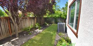 Beautiful 4 Bedroom Windemere Home on Corner Lot Gallery 13