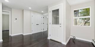 120 Maple Avenue unit: 2Nd Floor Gallery 1