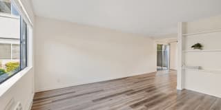 Pruneyard West Gallery 24