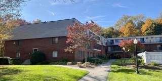 573 Broad Street unit: 335 Gallery 1