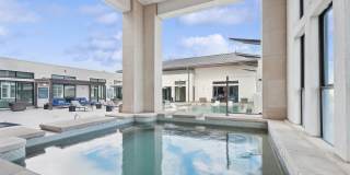 Arrive River Oaks Gallery 34