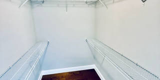 BEAUTIFULLY UPDATED RIVERFRONT CONDO WITH SPECTACULAR ROCKET LAUNCH VIEWS Gallery 23