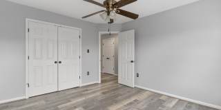 1126 HAMPTON Street Gallery 31