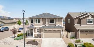 Beautiful 3-Bedroom Home in Ventana | Pool Community Near Fort Carson Gallery 1