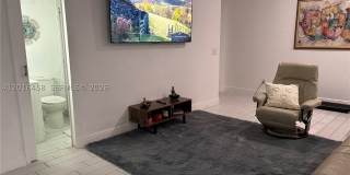 1131 SW 86th Ave Gallery 4