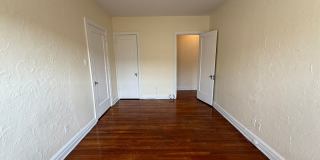 New King Edward Gallery 911