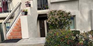 Classic 3Br/2Ba Bottom Level Condo in Campana Villas W/ Golf Course View Gallery 1