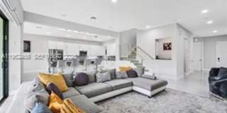 8645 Northwest 39th Court Gallery 5