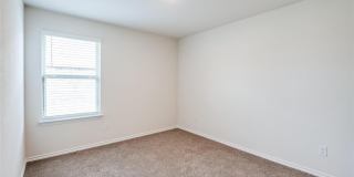 1819 Pecan Valley Drive Gallery 2