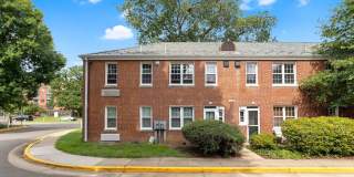 3201 COMMONWEALTH Avenue Gallery 23