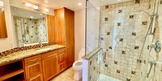 $500 OFF FIRST MONTH'S RENT!!!! Views of Puget Sound and iconic great wheel. Renovated condo in highly desirable Newmark Towers. Gallery 10