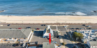 100 18th Avenue Gallery 3