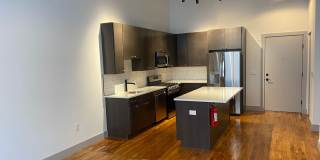 Laros Lofts Gallery 11