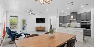 17004 Gibbons Path Gallery 1