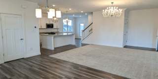 Gorgeous New Construction Home in Gambrill View Community available late July! Gallery 27