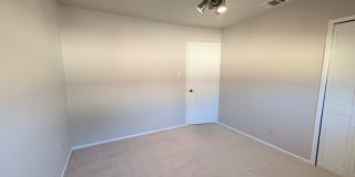 Leon Valley Gem!! Gallery 49