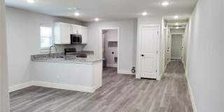 608 E 3rd Street Gallery 1