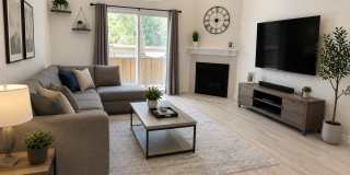 22775 Lakeway Drive Gallery 3