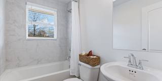 Updated East Nashville Condo for Rent! Gallery 11