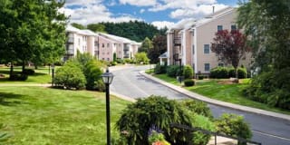 Waterfall Hills at Canton Gallery 27