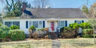 224 Chatham Avenue Gallery 1