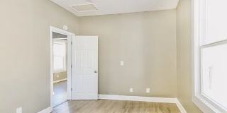 2811 North Rustic Ridge Drive Gallery 1